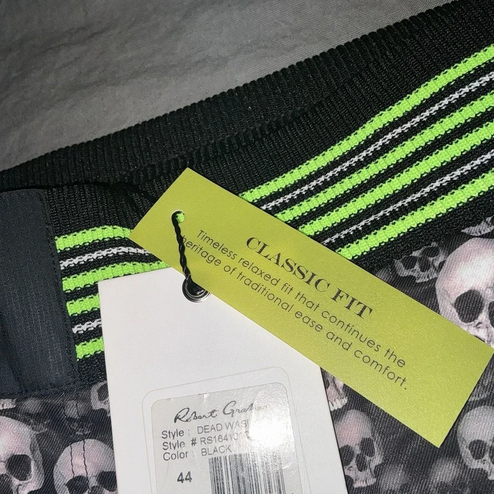 Robert Graham Swim Trunks Mens 44 Black Skull Print Excellent Board Shorts NWT